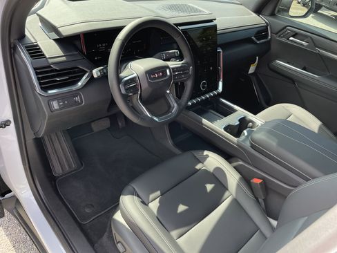 New 2026 GMC Acadia Elevation w/ Elevation Premium Package image 14