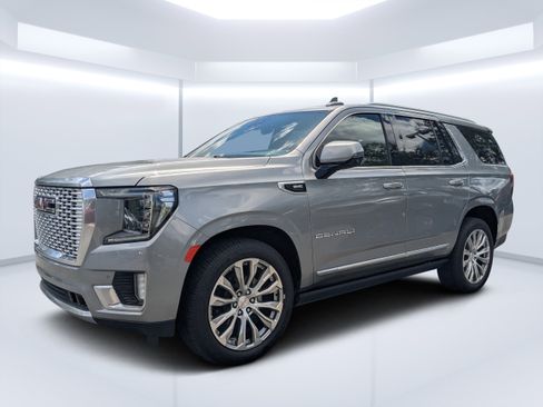 Used 2023 GMC Yukon Denali AWD/4WD image 7