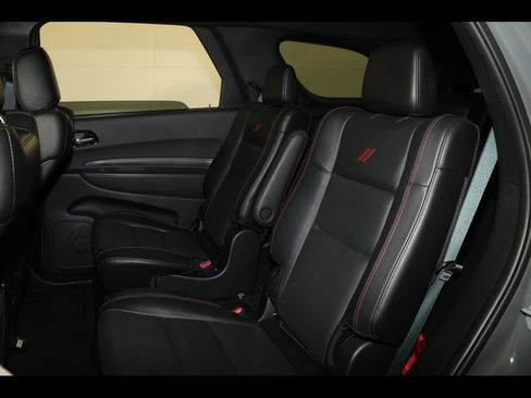 Used 2022 Dodge Durango R/T w/ Blacktop Package image 32