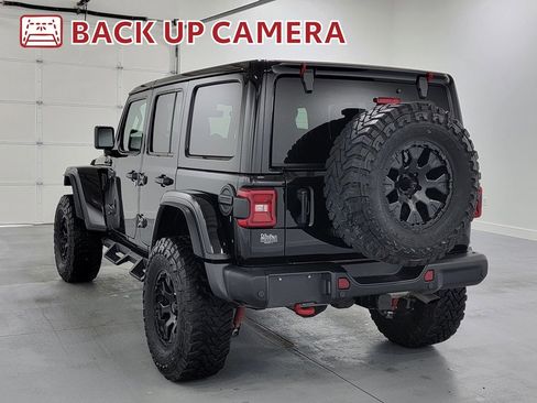 Used 2021 Jeep Wrangler Unlimited Rubicon AWD/4WD image 6