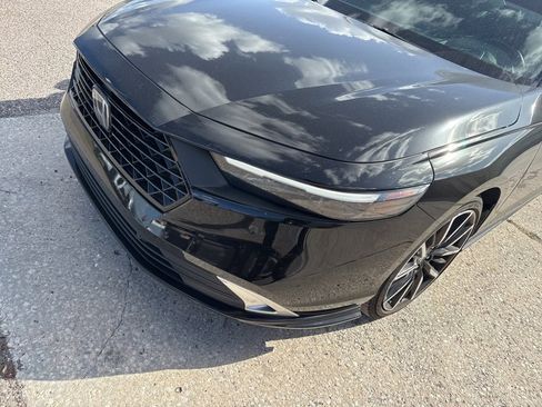 Used 2023 Honda Accord Touring image 15