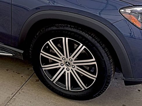 Used 2024 Mercedes-Benz GLE 450 4MATIC image 13