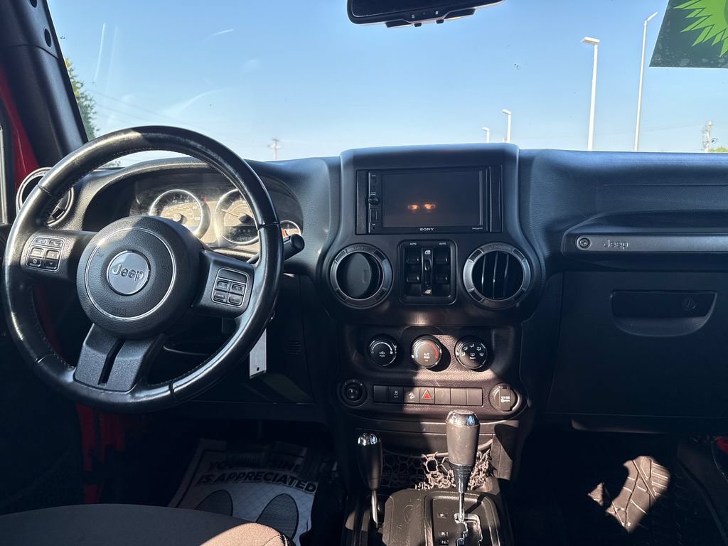 Used 2016 Jeep Wrangler Unlimited Sport w/ Quick Order Package 24S AWD/4WD image 24