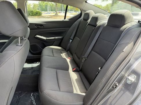 Used 2024 Nissan Altima 2.5 SV FWD image 26