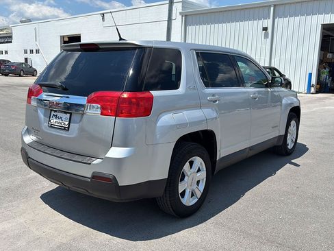Used 2011 GMC Terrain SLE FWD image 5
