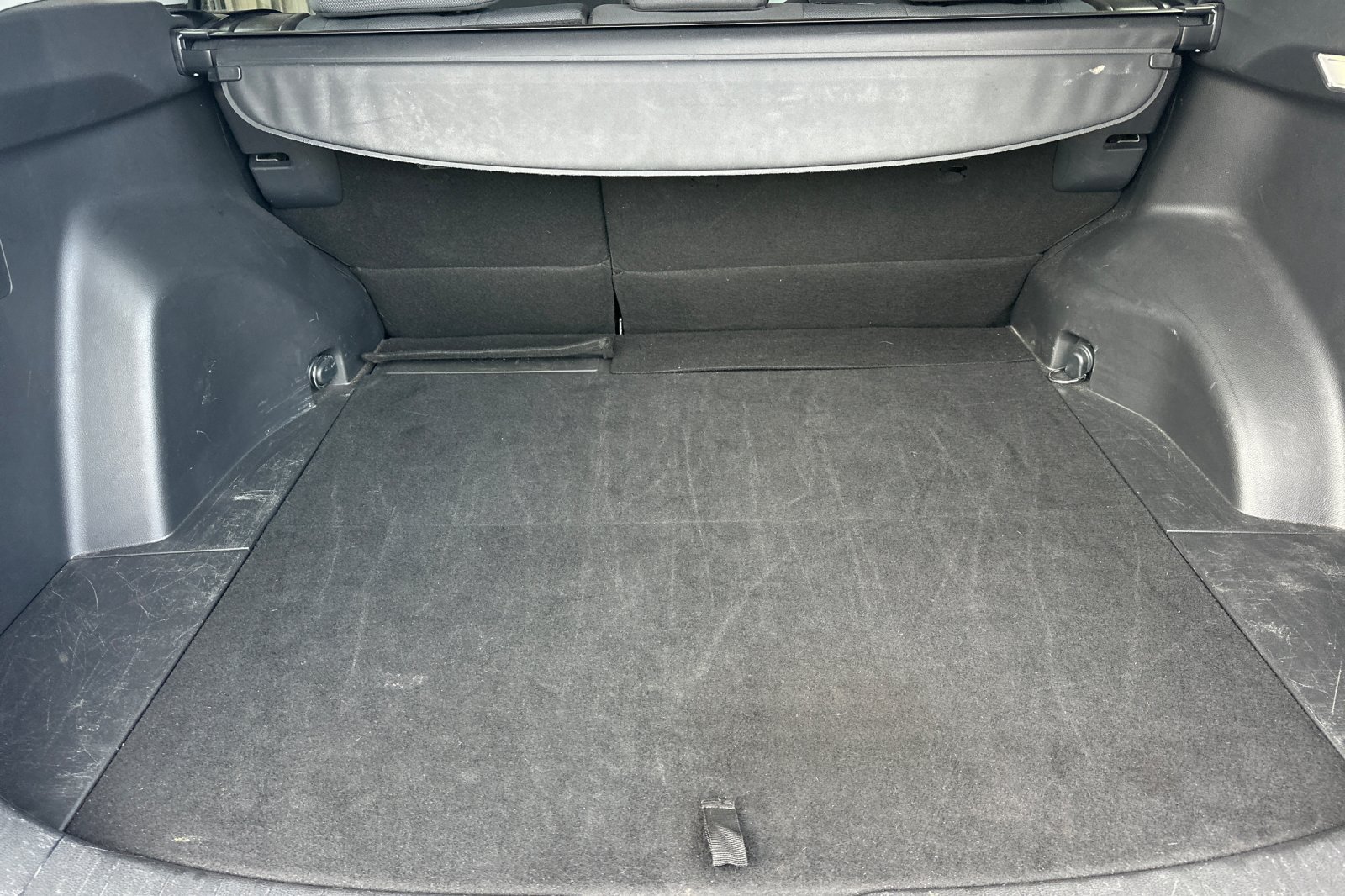 Used 2025 Toyota RAV4 XLE FWD image 14