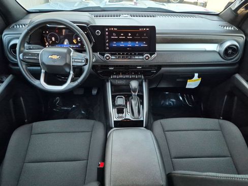 Used 2026 Chevrolet Colorado LT RWD image 23