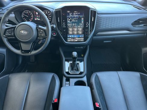 Used 2025 Subaru Forester Touring w/ Popular Package - Touring AWD/4WD image 12
