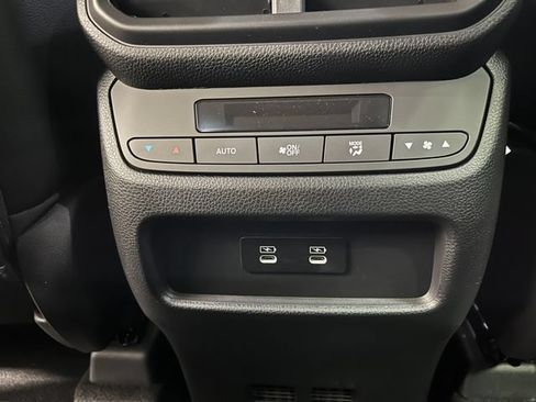 New 2026 Honda Pilot Touring image 26
