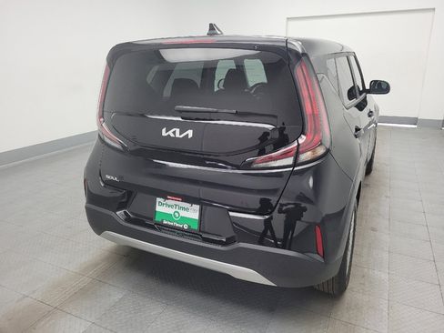 Used 2025 Kia Soul LX image 7