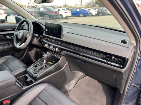 Used 2024 Honda CR-V EX-L image 16