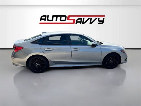 Used 2024 Honda Civic Sport image 8