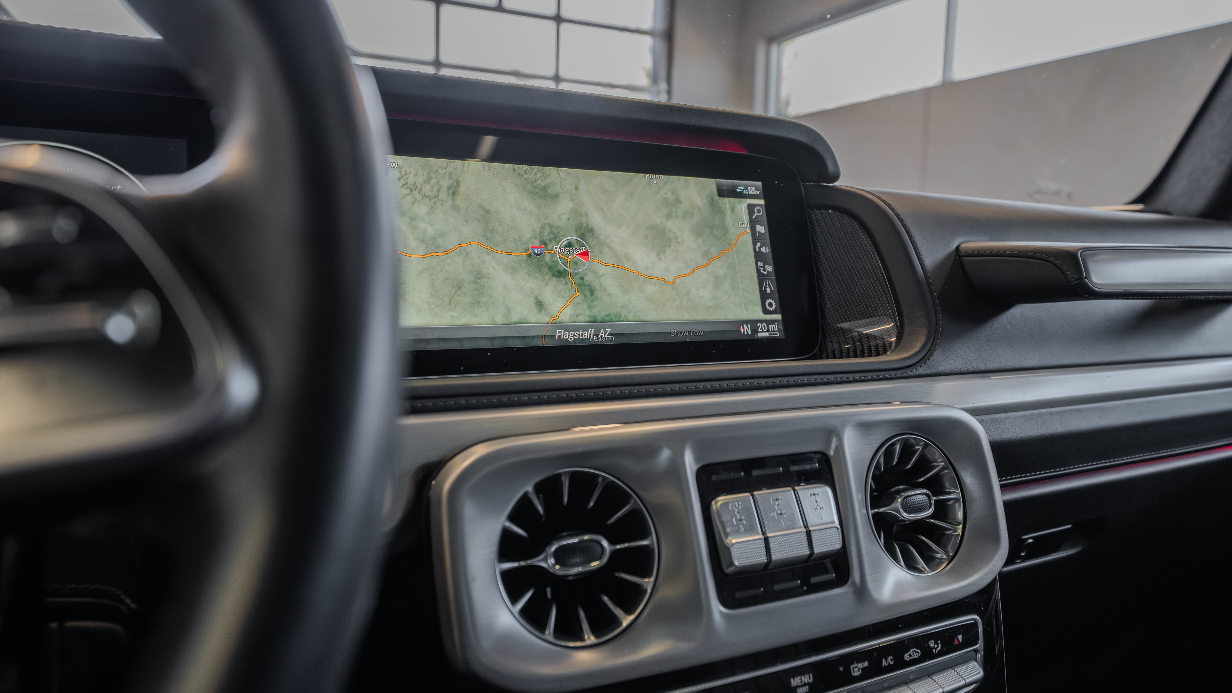 Used 2023 Mercedes-Benz G 550 image 34