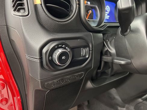 Used 2025 Jeep Wrangler Unlimited Rubicon 392 AWD/4WD image 18