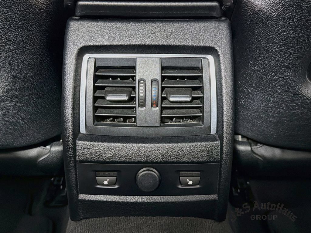 Used 2018 BMW M3 RWD image 30