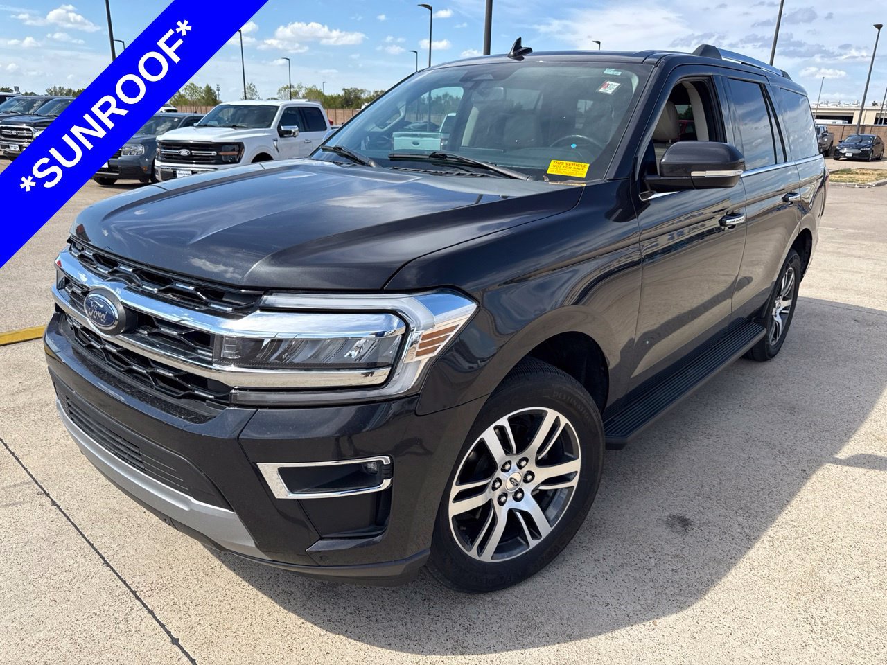 Used 2024 Ford Expedition Limited RWD image 1