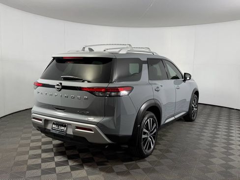 Used 2024 Nissan Pathfinder Platinum image 6