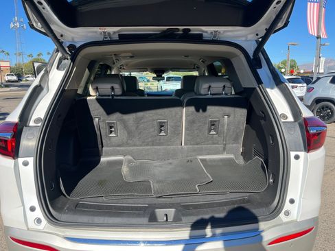 Used 2021 Buick Enclave Essence w/ Sound and Sites Package image 34