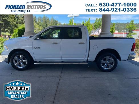 Used 2017 RAM 1500 Big Horn AWD/4WD image 1