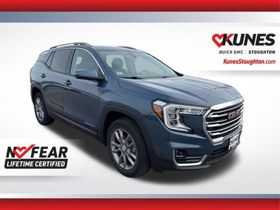 Used 2024 GMC Terrain SLT