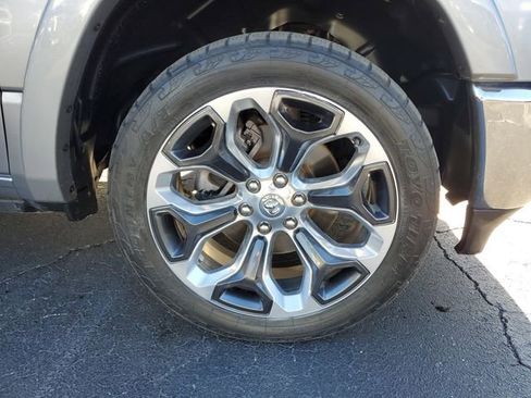 Used 2020 RAM 1500 Limited image 5