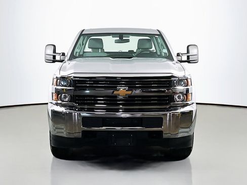 Used 2017 Chevrolet Silverado 3500 W/T RWD image 2