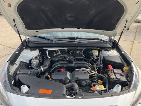 Used 2019 Subaru Outback 2.5i Touring image 25