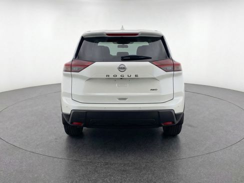 Used 2025 Nissan Rogue SV image 7