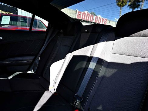 Used 2019 Dodge Charger SXT w/ Plus Group RWD image 10