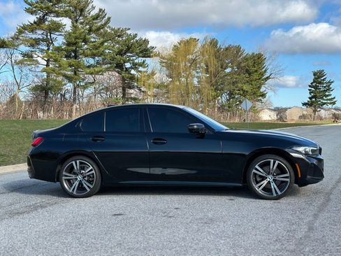 Used 2023 BMW 330i xDrive Sedan w/ Premium Package AWD/4WD image 10