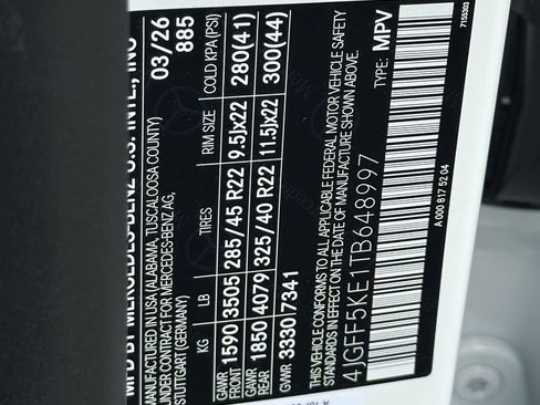 New 2026 Mercedes-Benz GLS 450 4MATIC image 37