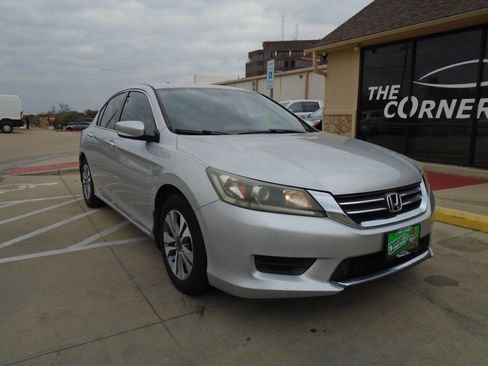 Used 2014 Honda Accord LX image 1
