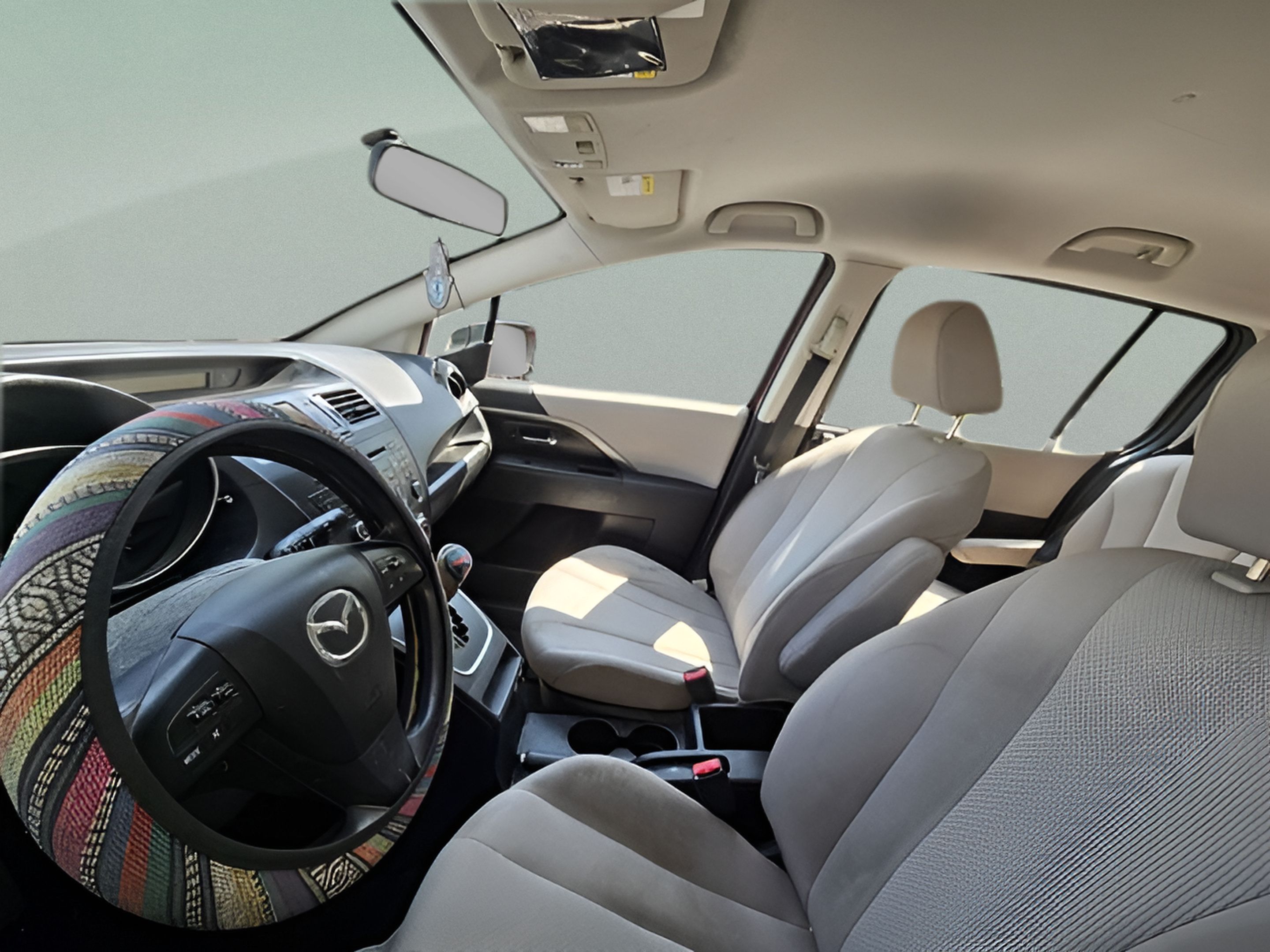 Used 2014 MAZDA MAZDA5 Sport FWD image 5
