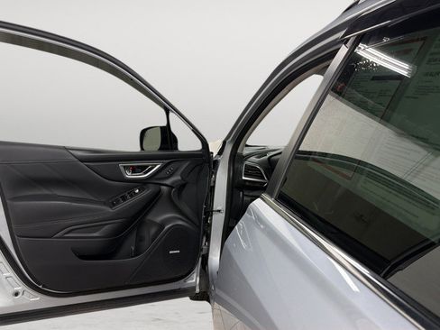 Used 2019 Subaru Forester Touring AWD/4WD image 14