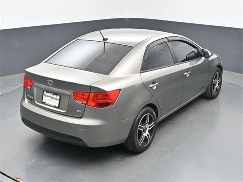 Used 2010 Kia Forte EX image 34