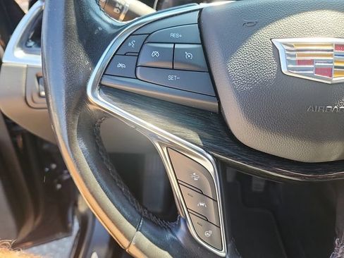 Certified 2022 Cadillac XT5 Premium Luxury AWD/4WD image 22