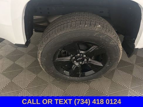 Used 2021 Chevrolet Colorado W/T AWD/4WD image 38