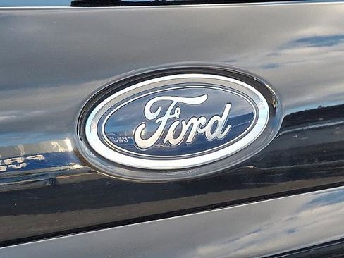 Certified 2021 Ford EcoSport SE w/ SE Appearance Package image 31