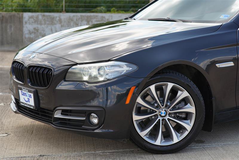 Used 2016 BMW 528i xDrive Sedan AWD/4WD image 11