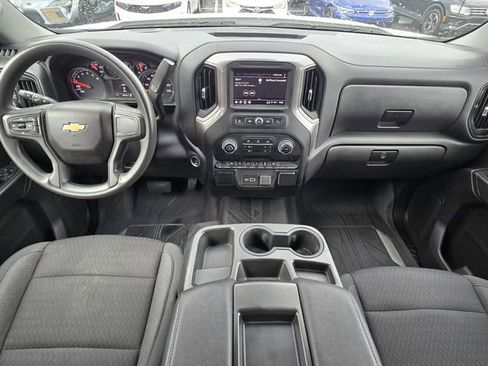 Used 2022 Chevrolet Silverado 1500 Custom image 8