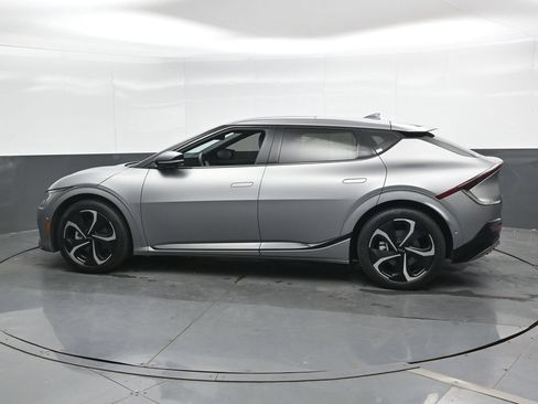 Used 2022 Kia EV6 GT-Line w/ GT-Line Suede Seat Package AWD/4WD image 9