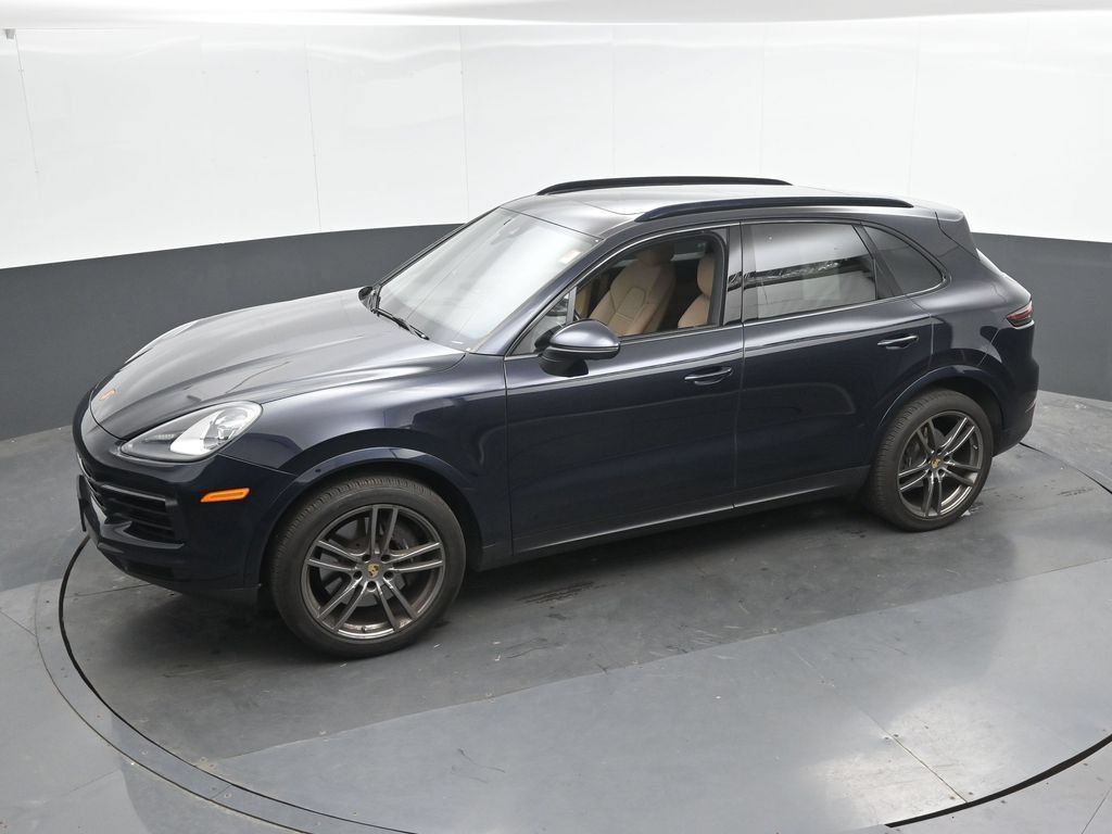 Used 2023 Porsche Cayenne AWD/4WD image 35