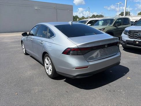 Used 2023 Honda Accord LX image 7