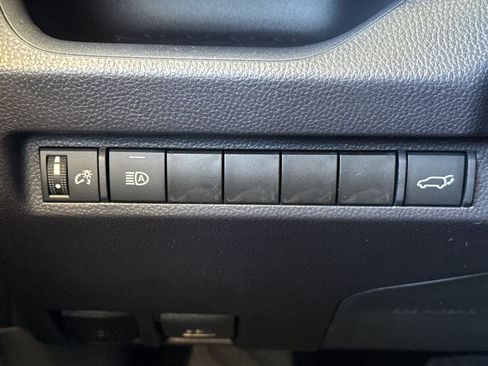 New 2025 Toyota RAV4 XLE image 31