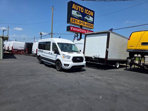 Used 2021 Ford Transit 350 XLT RWD image 29