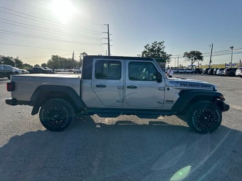 Used 2020 Jeep Gladiator Sport w/ Quick Order Package 24S AWD/4WD image 6