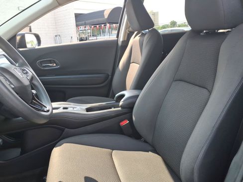 Used 2021 Honda HR-V EX image 26