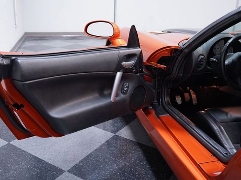 Used 2010 Dodge Viper SRT-10 image 31