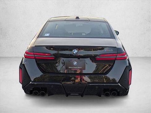 New 2026 BMW M5 image 7