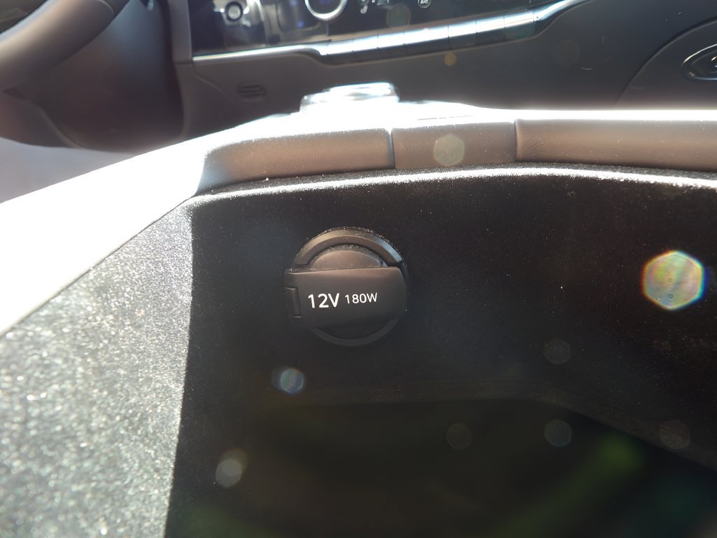 Used 2025 Genesis GV70 2.5T AWD/4WD image 40